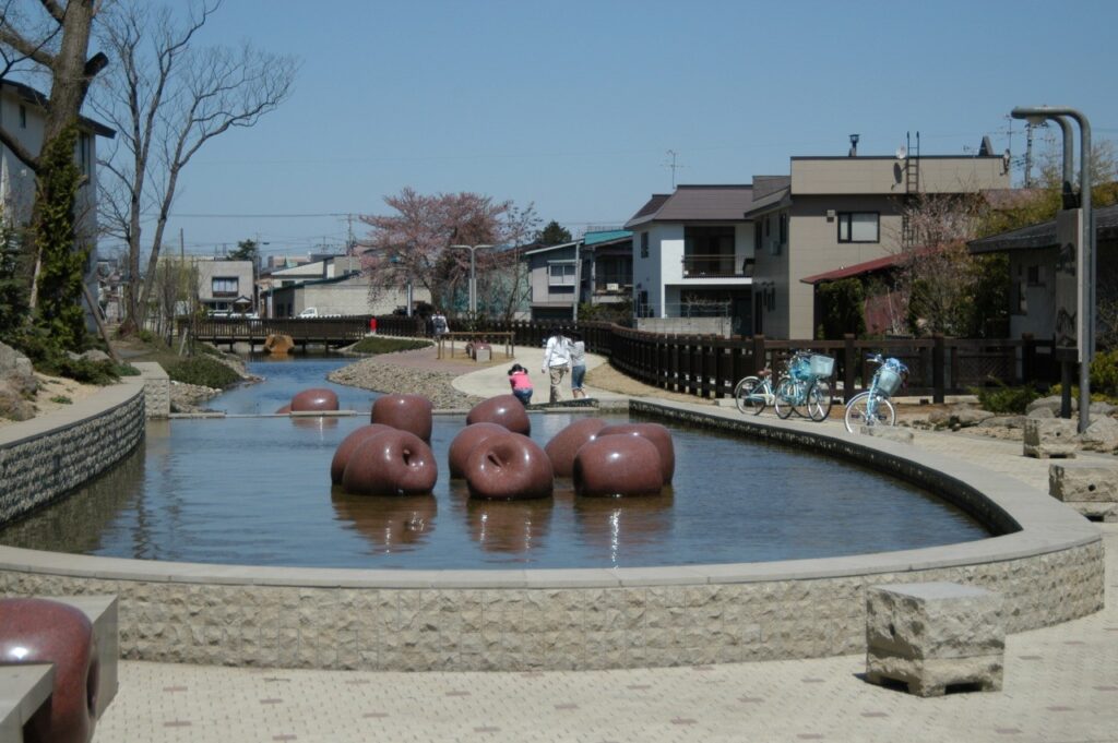 中央アップルモール