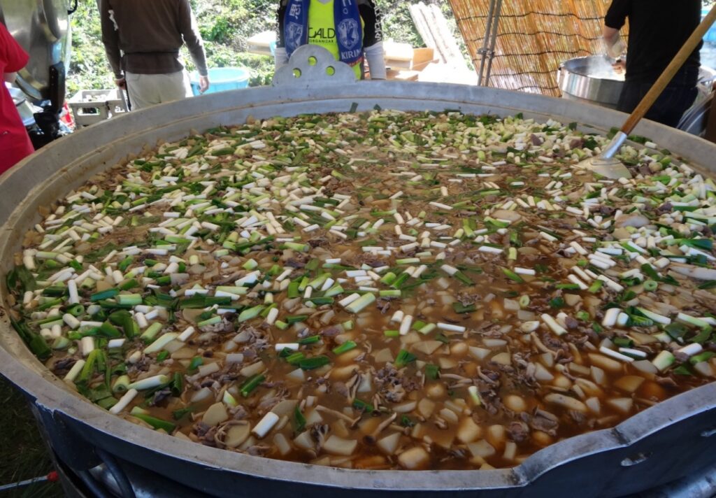 長井1000人いも煮会