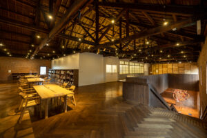 弘前れんが倉庫美術館