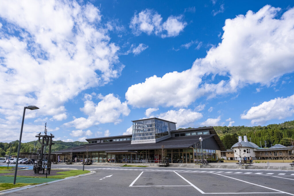 いいたて村の道の駅までい館